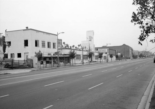 KEHE/KFI Radio Broadcast Studio Building