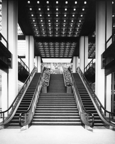 Crocker Bank, interior