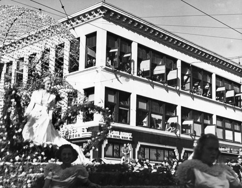 1938 Tournament of Roses Parade float