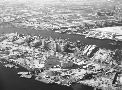 Pier "C", Long Beach Harbor, looking northwest