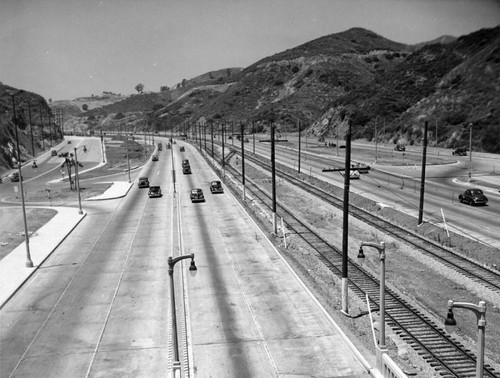 Cahuenga Pass freeway