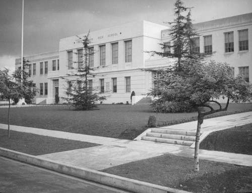 Virgil Junior High School on Vermont