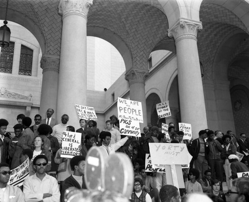 Thousands protest Black Panther Raid, City Hall