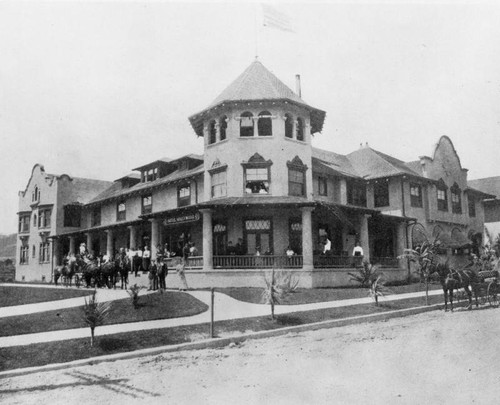 Early Hollywood Hotel