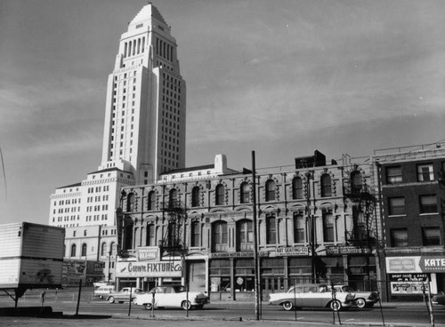 Los Angeles Street with view of City Hall