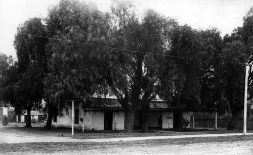 Los Angeles adobe, Main and Carr streets