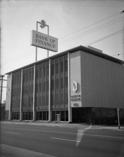 Exterior of the Bank of Finance, Western branch