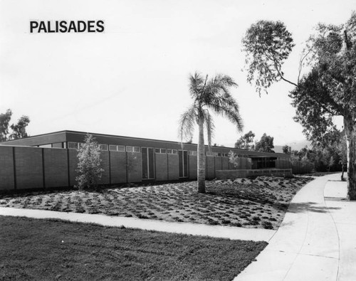 Exterior view, Palisades Branch Library