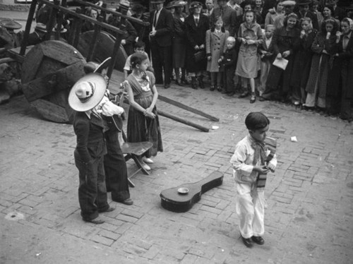 Street performing children