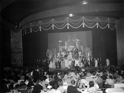 Performance at the Earl Carroll Theatre