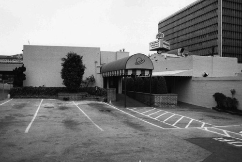 Brown Derby, Wilshire Boulevard