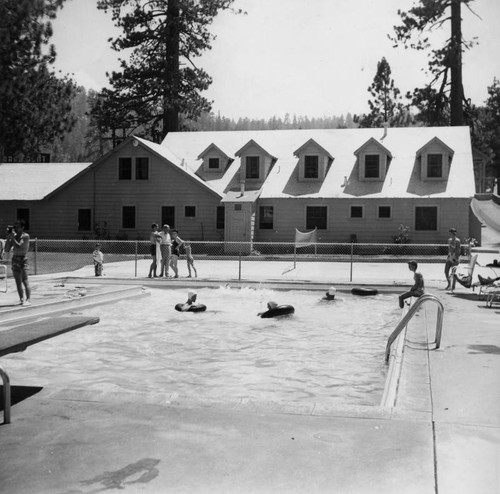 Big Bear offers scenery; variety of outdoor sports