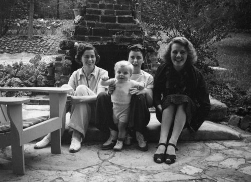 Ethel Schultheis, friends and a toddler, Universal City patio