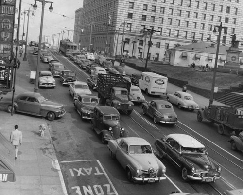 Heavy traffic on Broadway