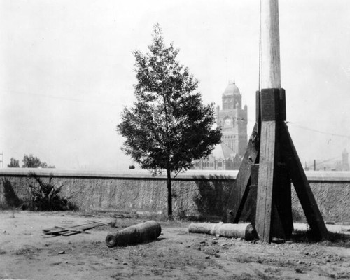 Flagpole and cannon at Fort Moore