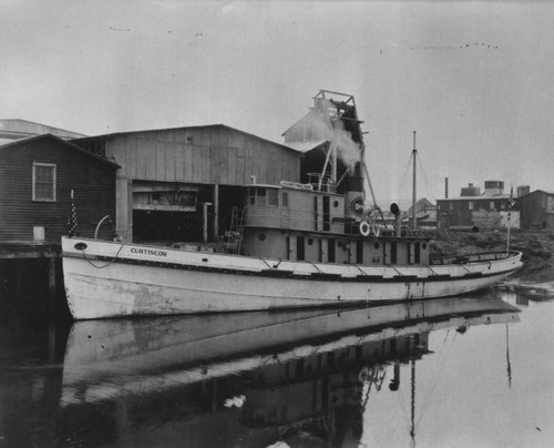 Curtis Corp. tuna cannery, view 10