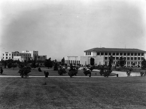 Xavier Hall and St. Robert's Hall, Loyola University