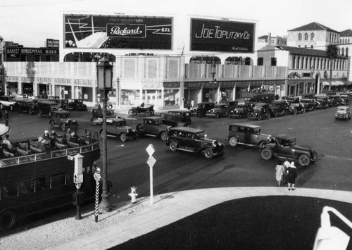 Wilshire Boulevard, an intersection