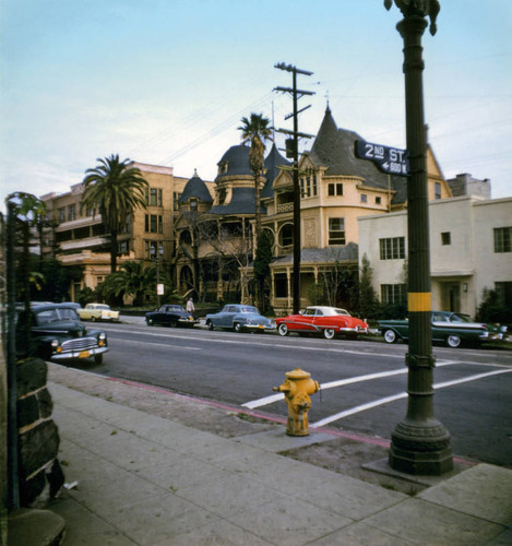 Grand Avenue, Bunker Hill