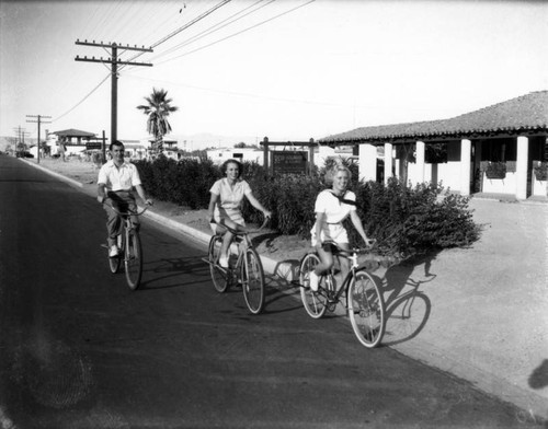 Recreation at Palm Springs, view 10