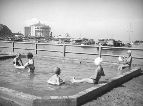 Wading pool and Catalina Casino