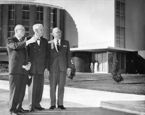 Founders view new hospital