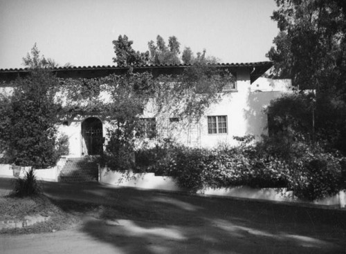 Apartment building, Hollywood