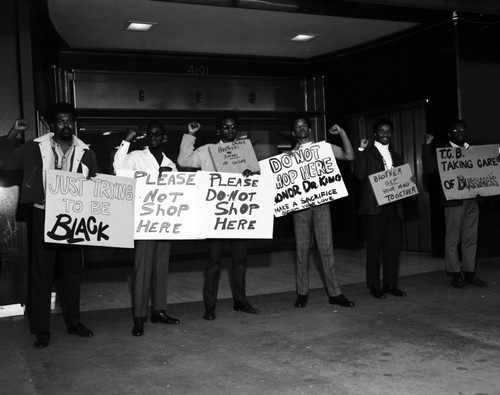 Community protest in honor of Martin Luther King assassination