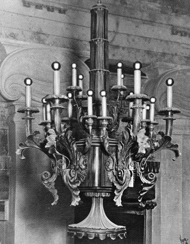 Chandelier, Metropolitan Theater