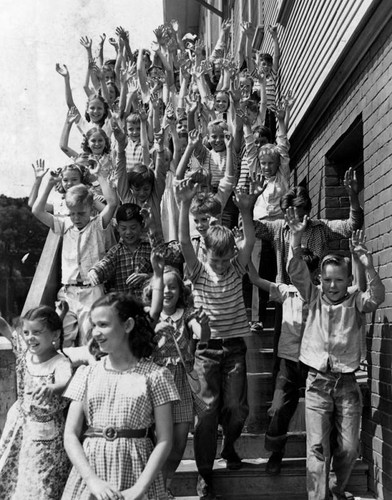 Last day of school, Hoover Street School