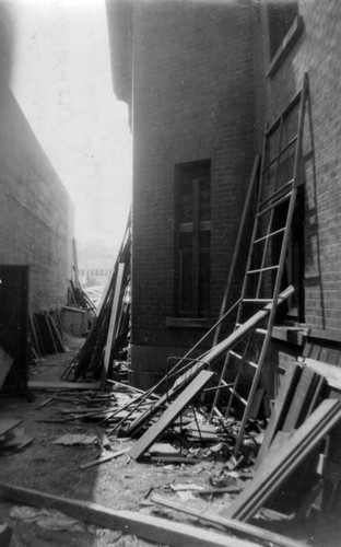 Construction of Barlow Medical Library