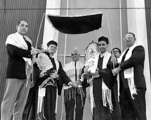 Torah dedication