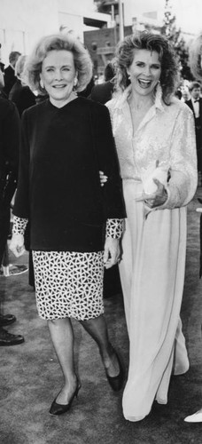 Frances and Candice Bergen at Oscars