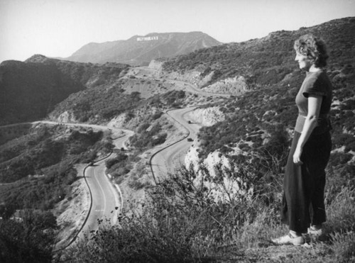 Ethel Schultheis and the Hollywoodland sign