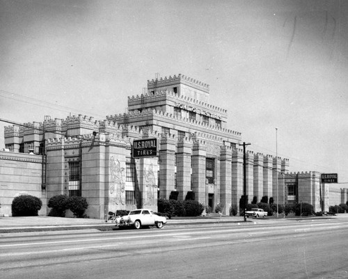 Samson Tire and Rubber Co., view of front