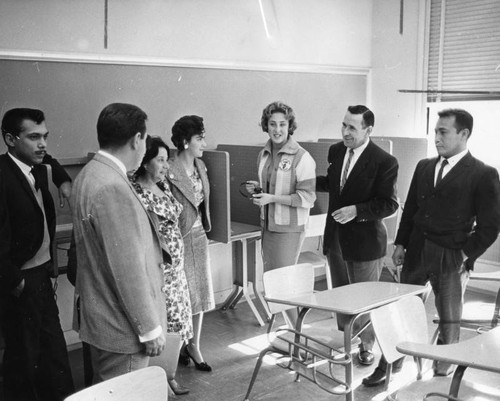 Mexican teachers tour Cleveland High School in Reseda