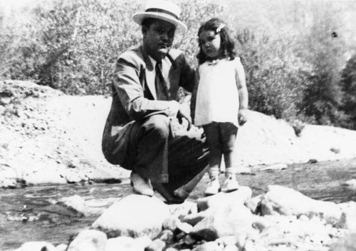 Mexican American father and daughter