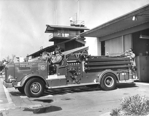 Fire engine at Marina del Rey