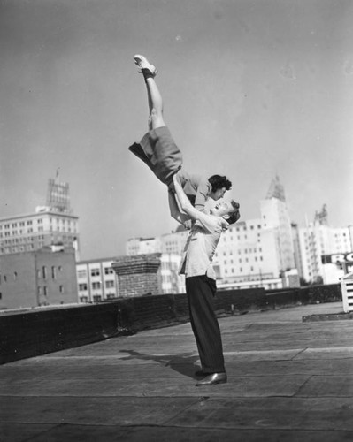 Rooftop gymnasts