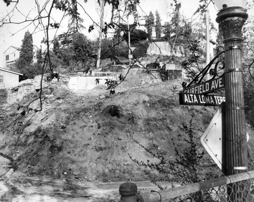 Hollywood home demolished