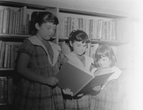 Activities at Hyde Park Branch Library, view 2