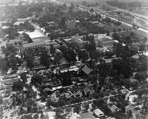 Pomona College, aerial view