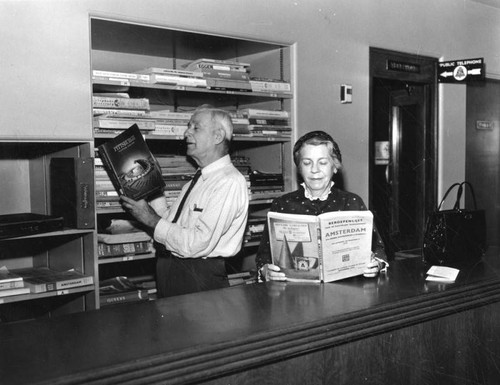 Library patrons, Hollywood Branch, view 2