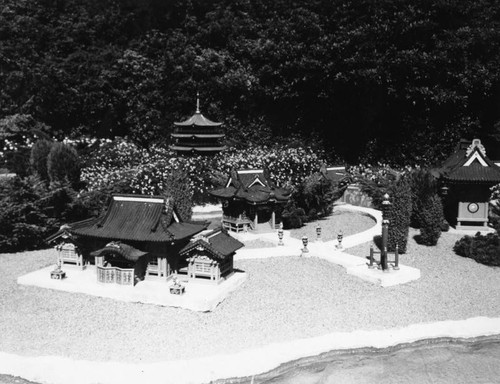 Miniature village, Bernheimer Garden