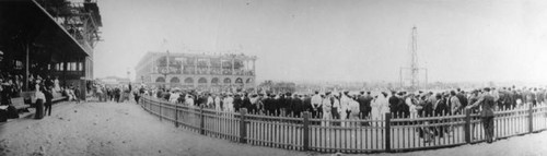 Crowd outside amphitheater at Venice of America