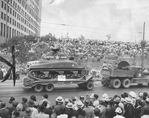 Tank recovery vehicles displayed