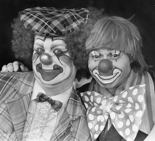 Circus Vargas clowns