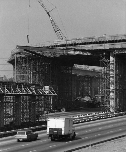 Scaffolding for interchange construction