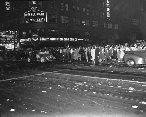 Crowd celebrates on Broadway