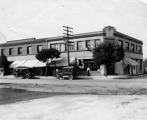 Whittier & 5th, Montebello